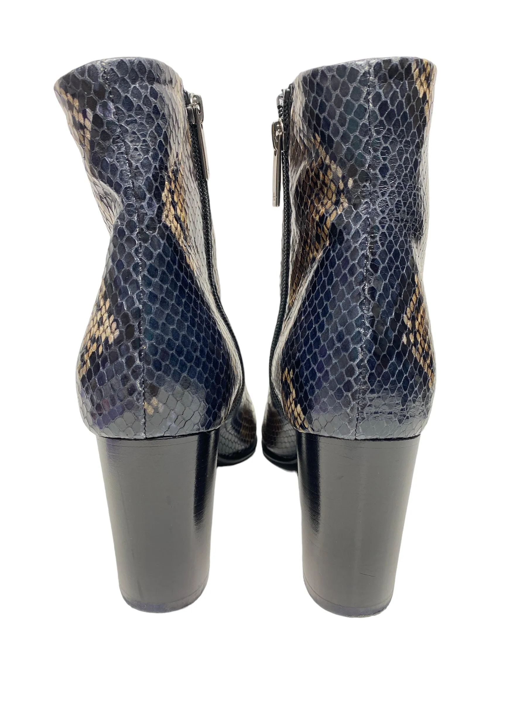 Boots Ankle Heels By Aquatalia  Size: 10